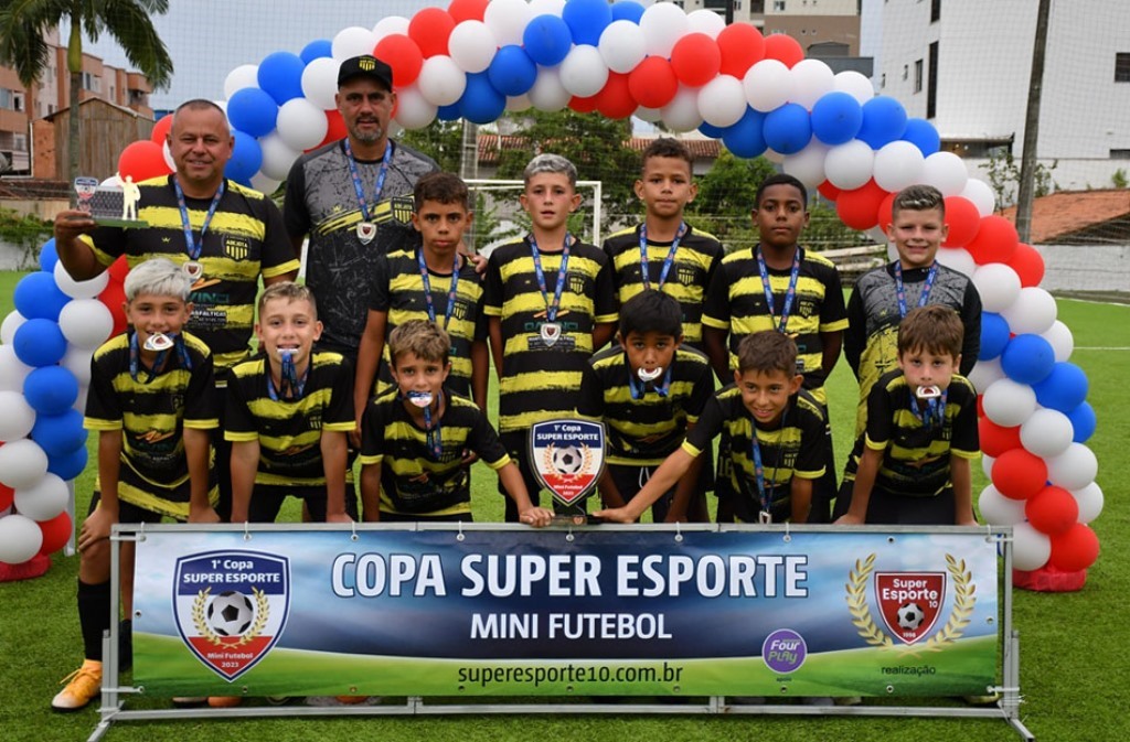 Nos pênaltis, taça da Sub-11 fica com a ADE JOTA