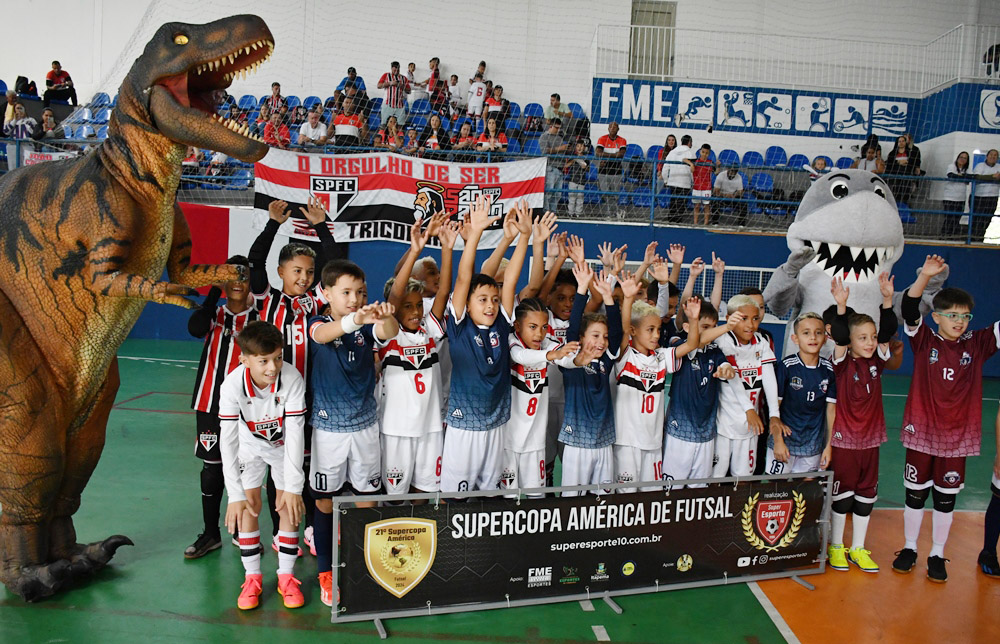 Bola já está rolando na 21ª Supercopa América de Futsal